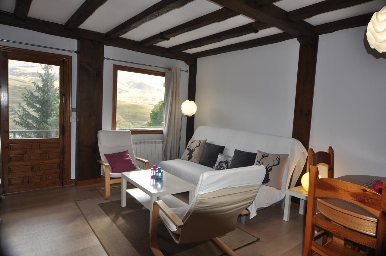 Apartamentos Tirol Formigal Eksteriør billede
